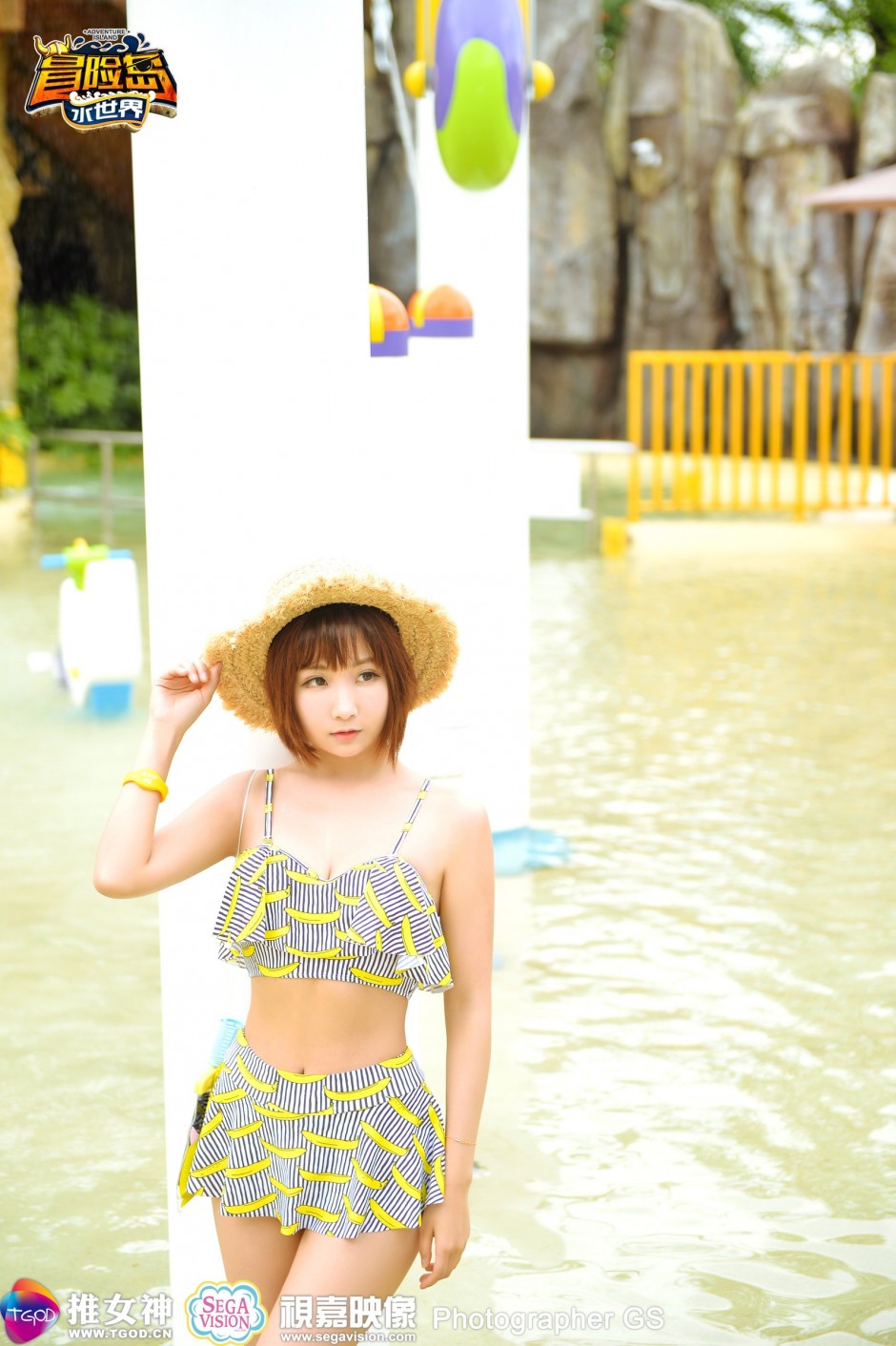 性感女神让人垂涎欲滴夏日清凉写真