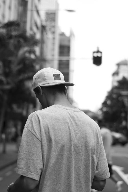 帅气非主流男生图片背影