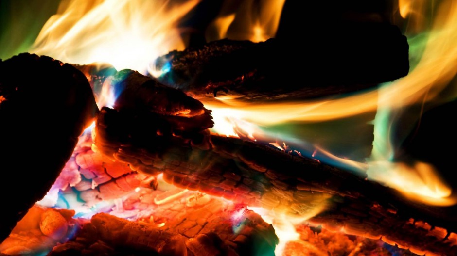 壁纸壁纸简约经典WIN7桌面壁纸赏析