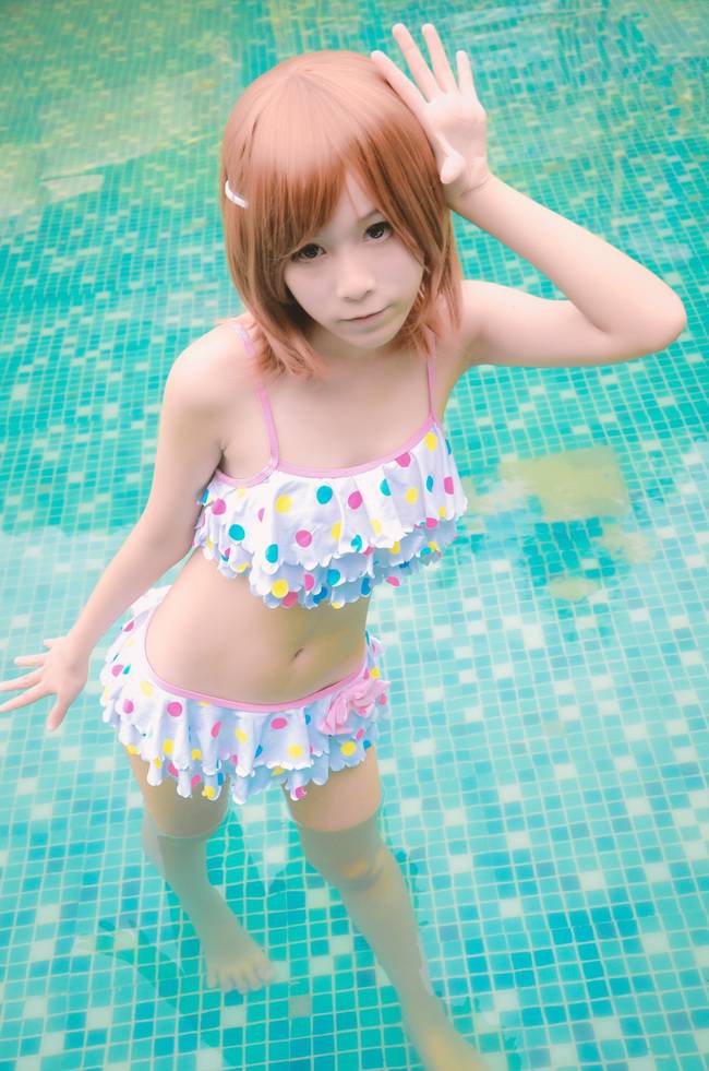 御坂美琴Cosplay泳池美女高清图片