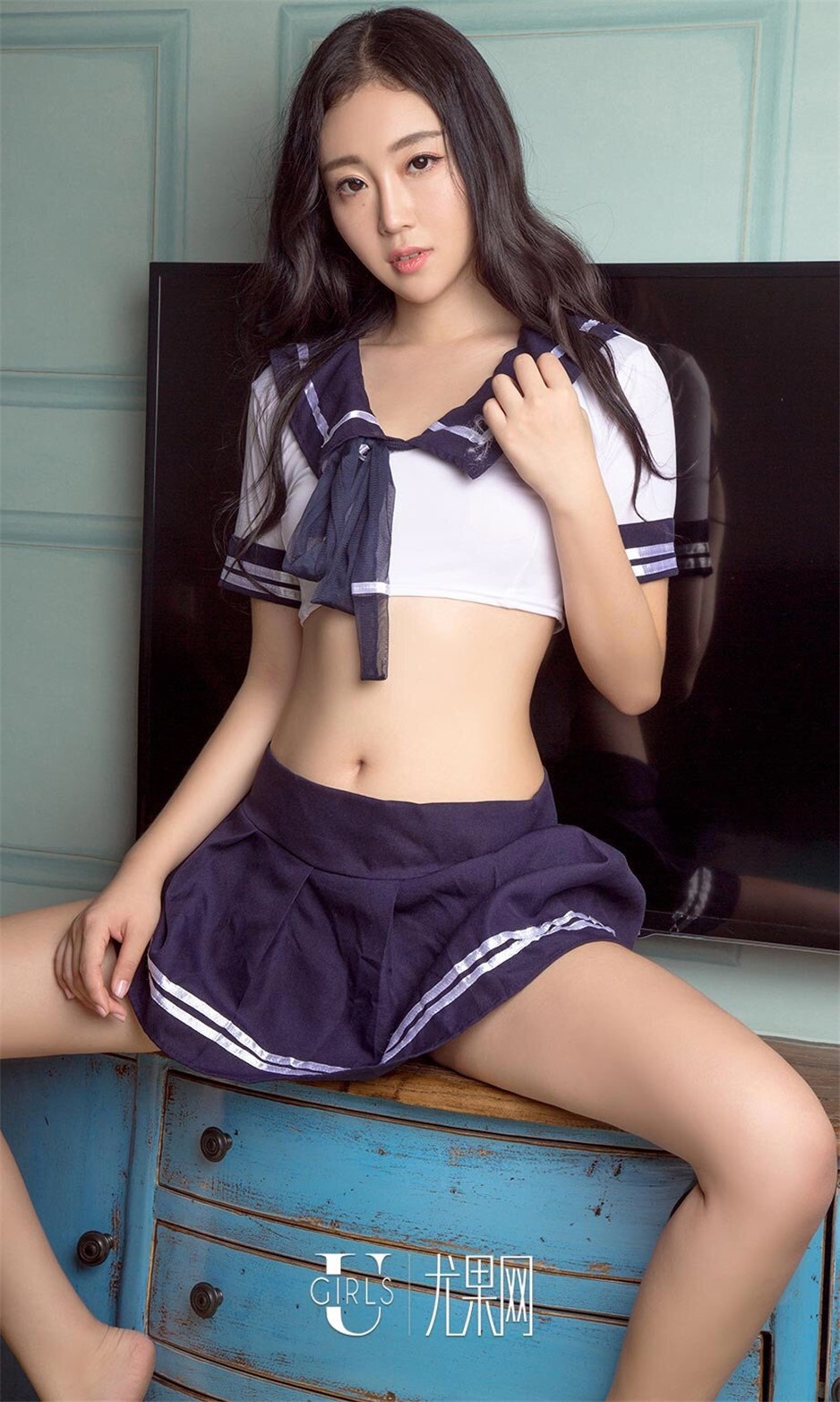 性感学生妹叶儿迷人写真图片