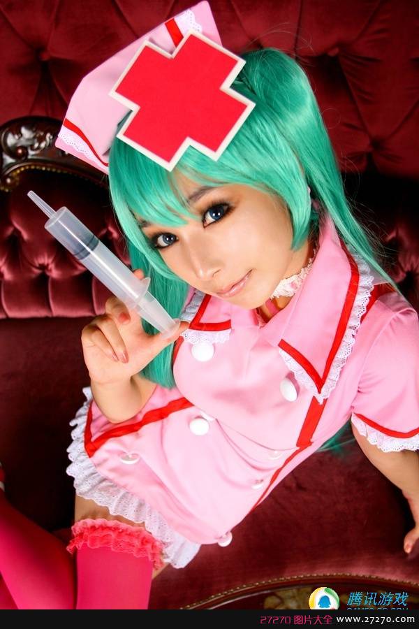 靓丽病栋美女COS