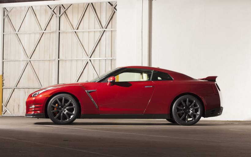 2015款日产GT-R汽车图片抢先预览
