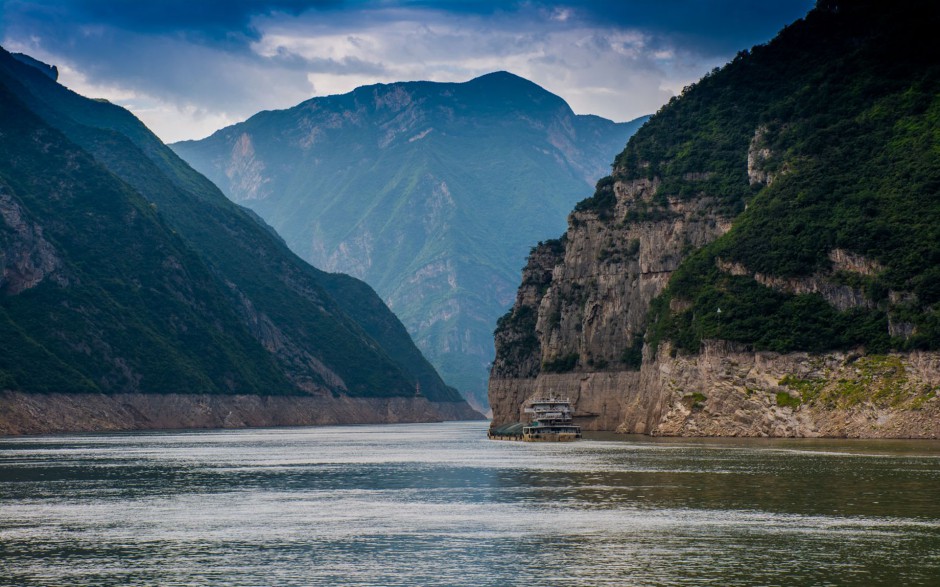 桌面壁纸高清护眼 重庆巫峡山山水风情