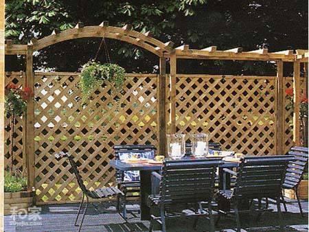 精美雅致的阳台花园装修效果图