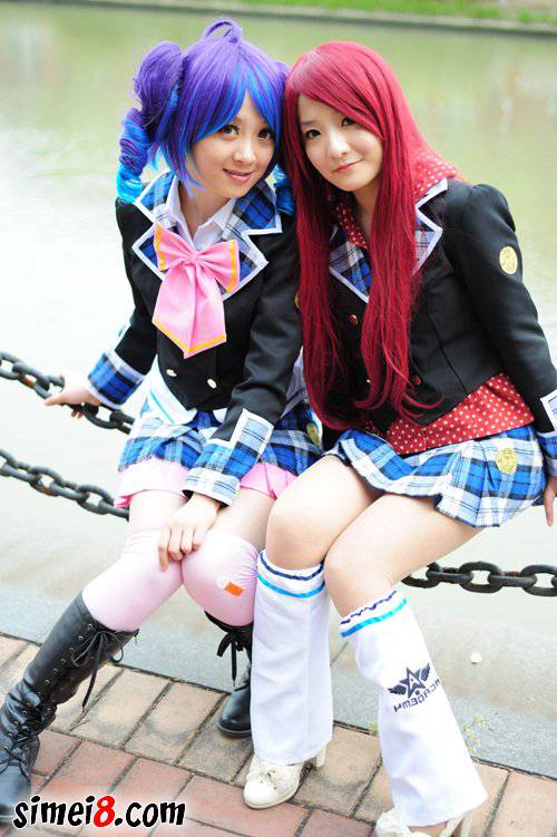 姐妹花cosplay网络游戏艾尔之光组图