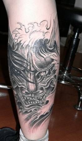 盘点男人腿部般若纹身图片