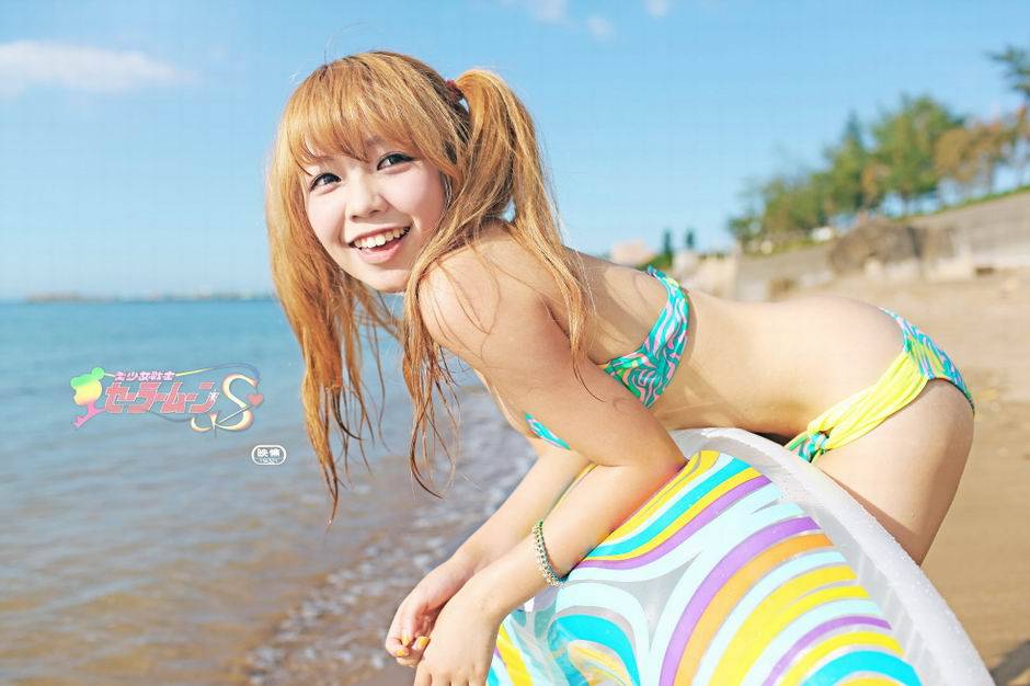 漂亮女孩黄琳海边清凉写真