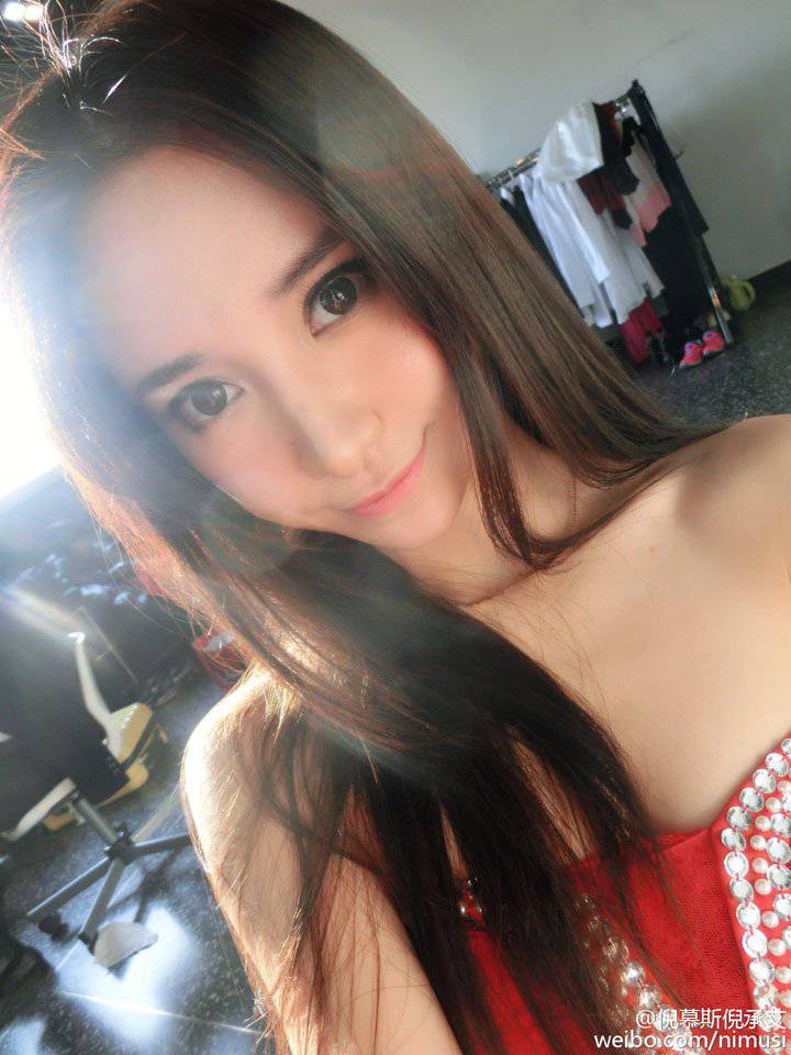 北影校花倪慕斯的漂亮生活照