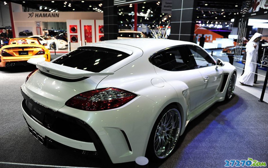 街头豪车实拍 阿拉伯