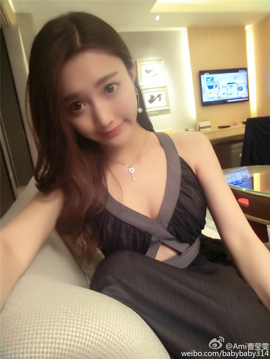 平面模特曹莹雯Ami微博私房美图