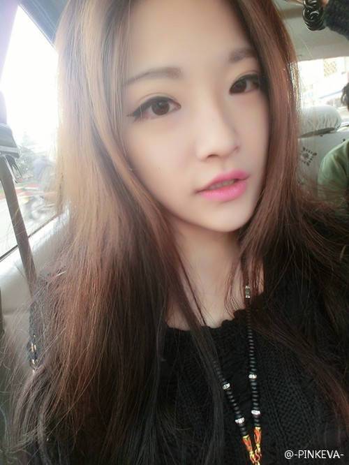 养眼的非主流美女