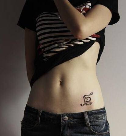 腹部性感图腾纹身图案