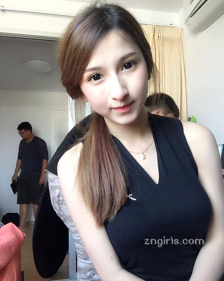 身材很好的泰国妹子私房美照来袭