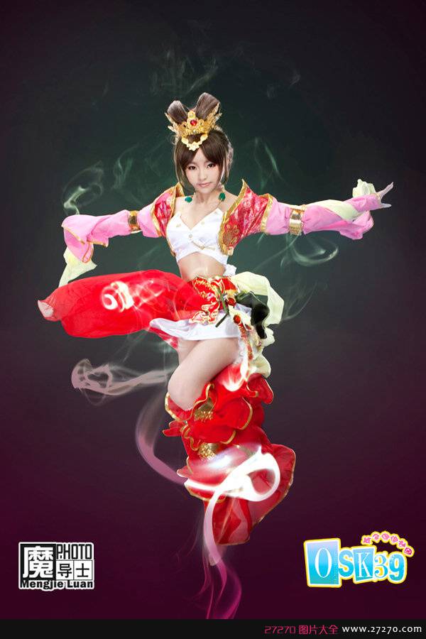 性感可爱萝莉演绎清纯服装美女COS