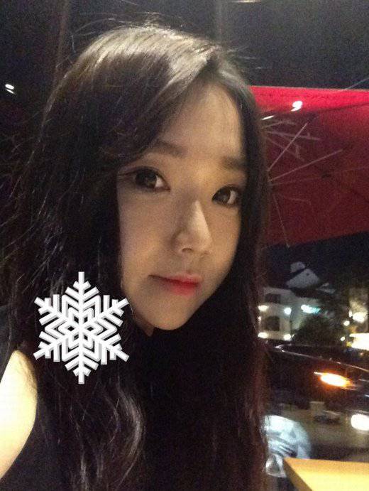 很可爱的女生非主流图片素材