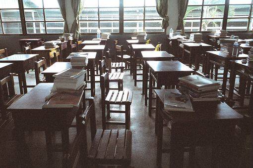 单车浪漫温馨带风景的图片