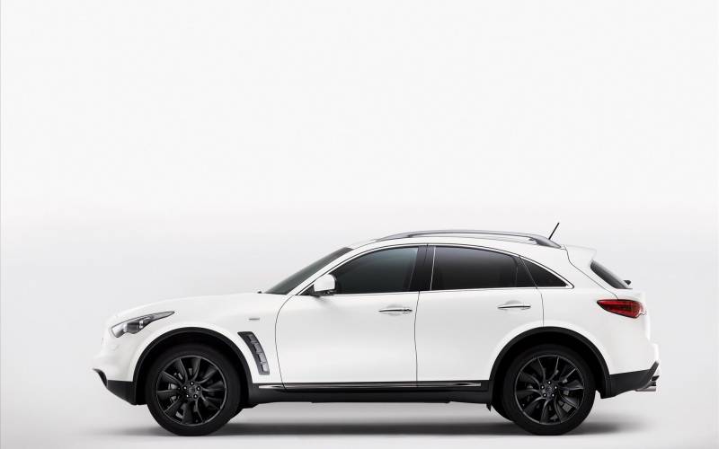 英菲尼迪FX纯白大气奢华概念车