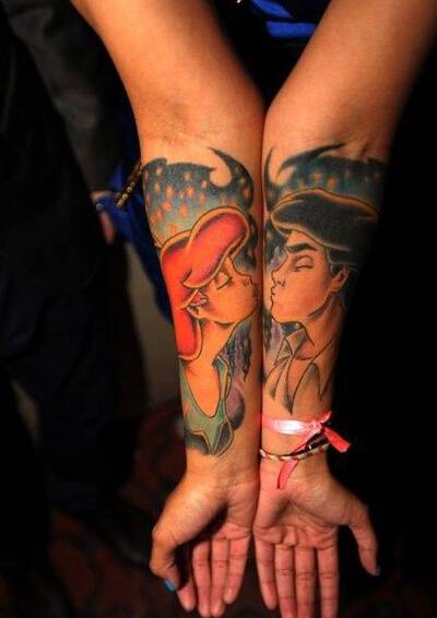 情侣创意彩色人物纹身图案