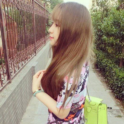 女生图片唯美侧脸大图片大全大图