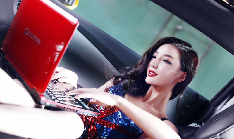 推女神极品美女水上乐园清凉性感写真