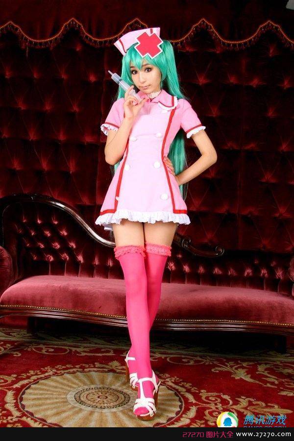 靓丽病栋美女COS