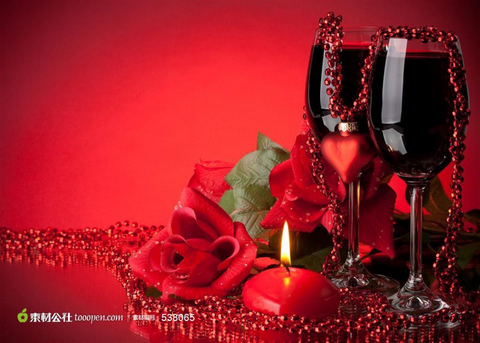 浪漫婚庆红玫瑰红酒与红蜡烛图片素材