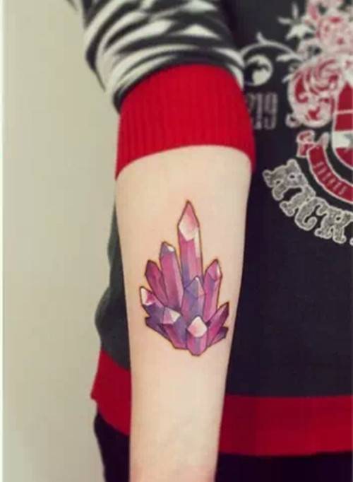 手臂钻石纹身简单图案浪漫时尚