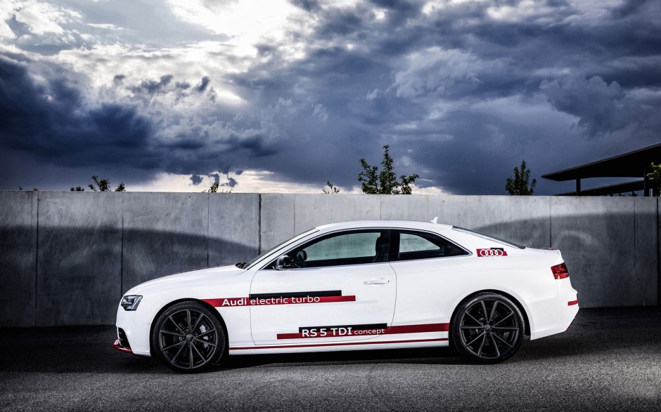 2014款奥迪RS5 TDI Concept汽车桌面壁纸