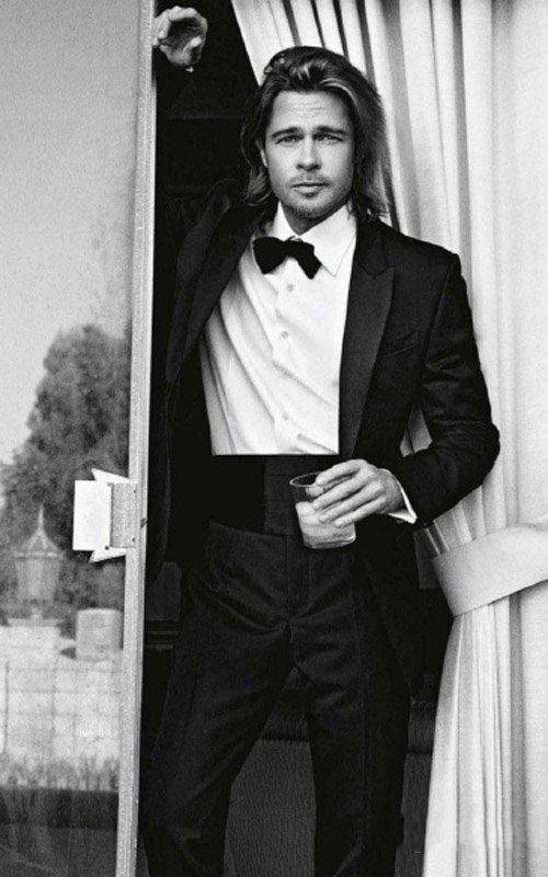 美国电影演员布拉德·皮特风流倜傥帅气逼人
