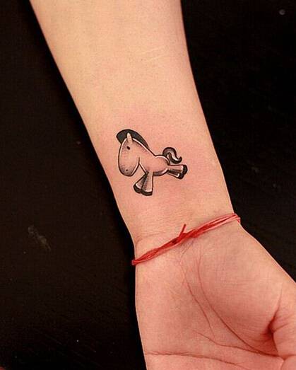 小纹身手腕刺青图案可爱小巧