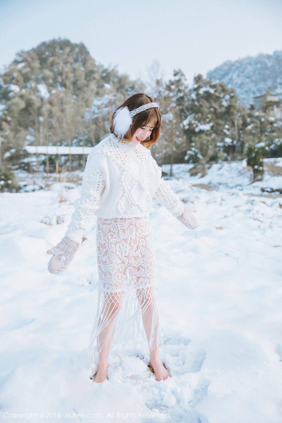 超漂亮可爱美少女徐cake冬日雪地写真