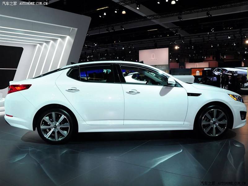 起亚Optima2013款 SX Limited车身外观欣赏