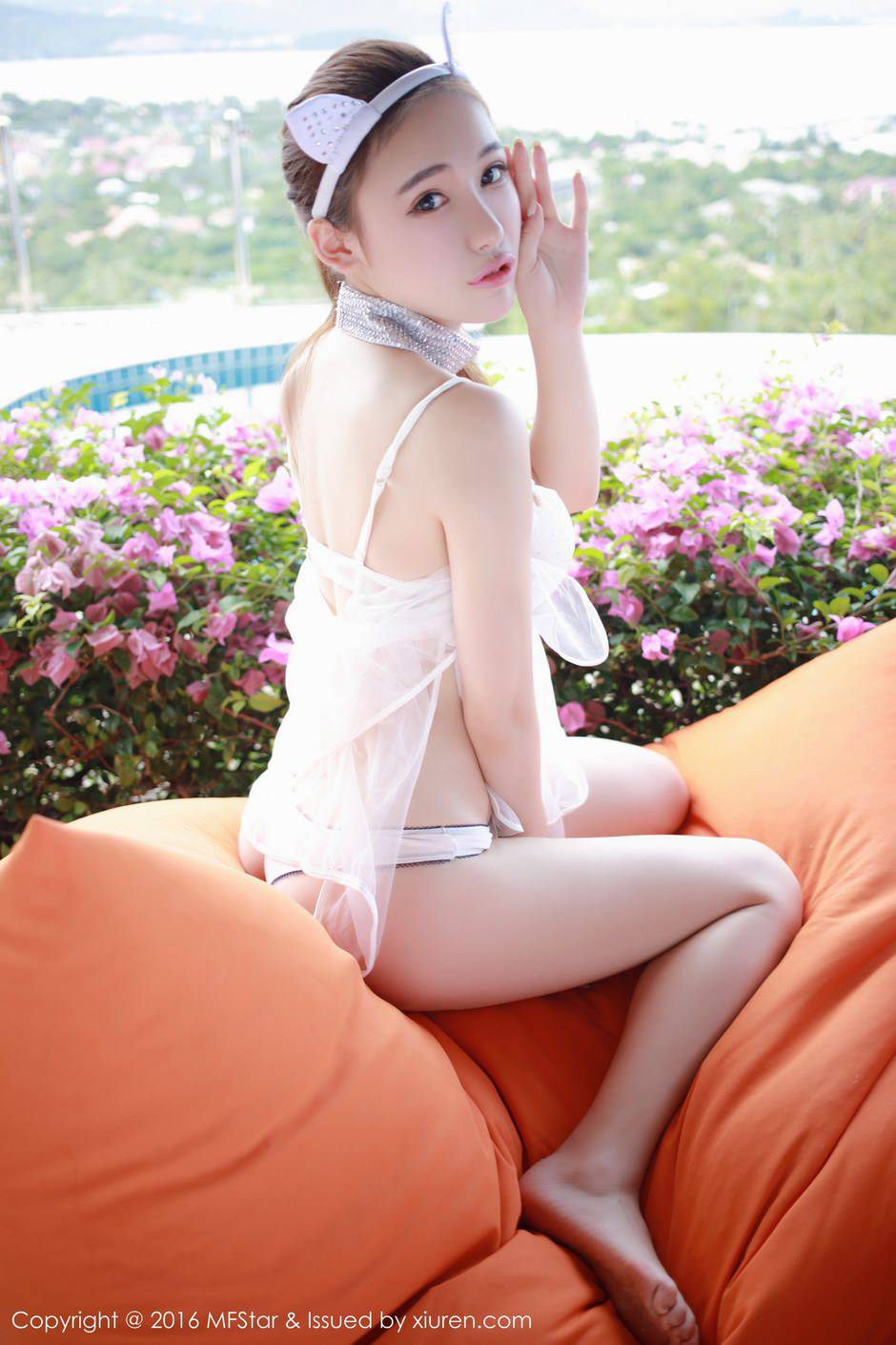 性感清纯少女熊吖BOBO迷倒万千宅男