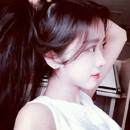 非主流qq女生图片侧面 清新动人