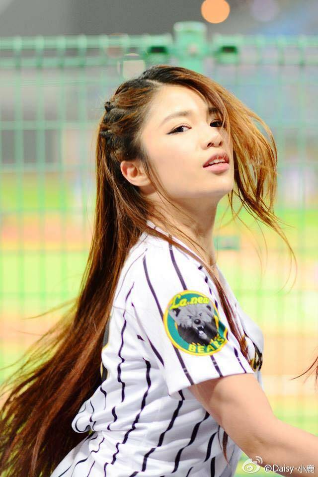 清纯甜美女神林小鹿Daisy美照合集