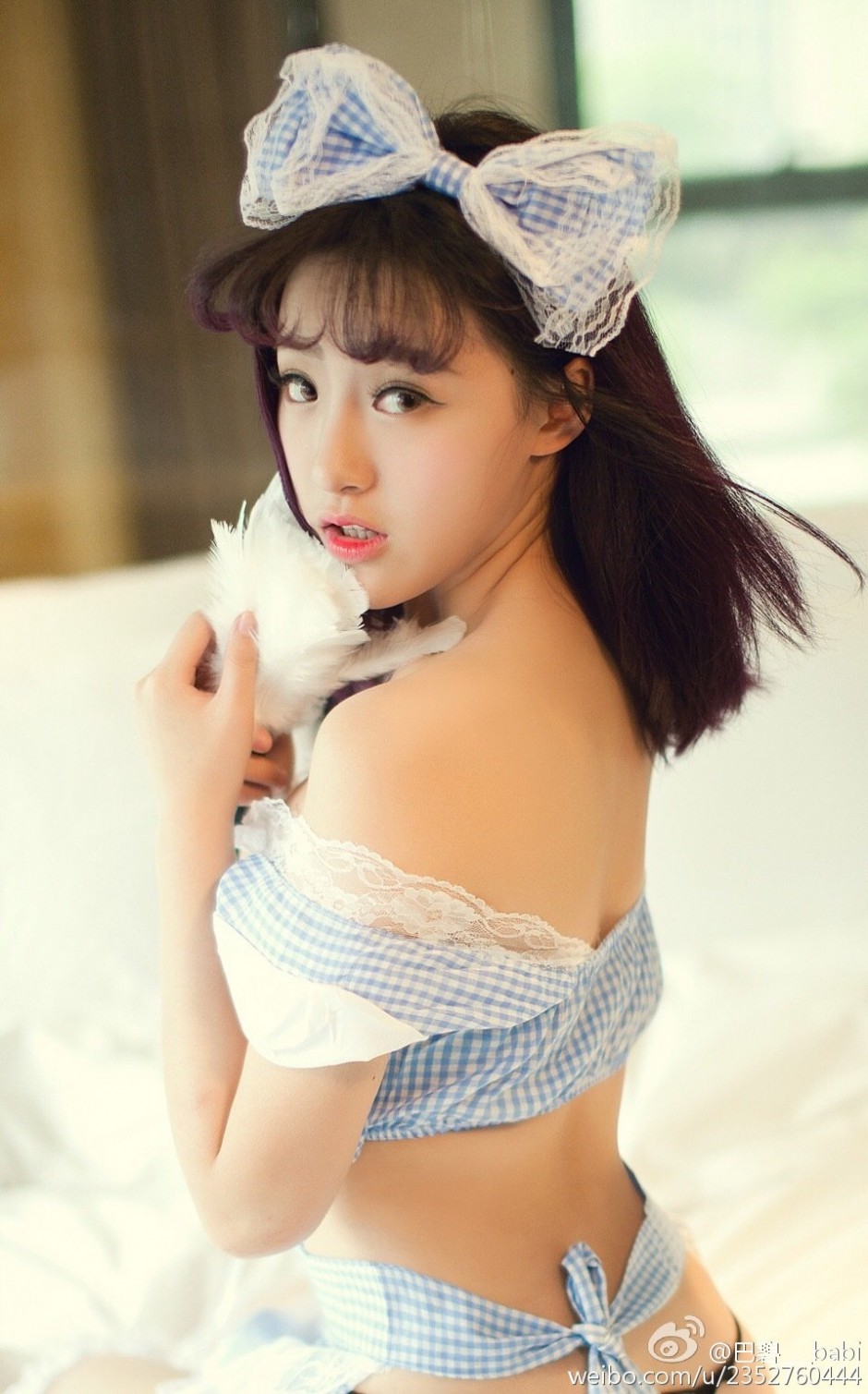 网络红人模特刘文佳性感写真合辑