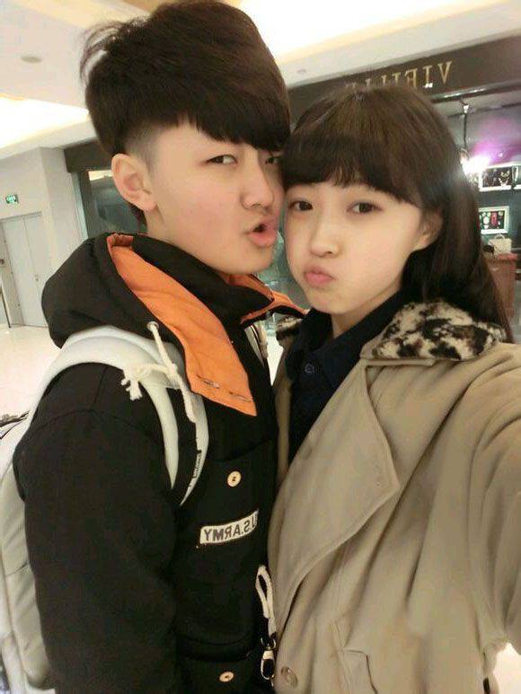 情侣图片一男一女q版黑白素材