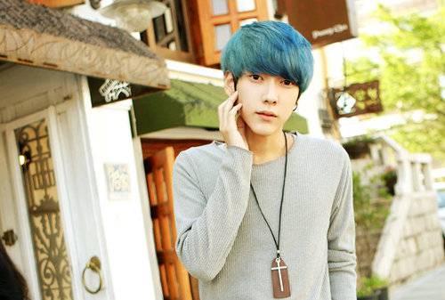 qq皮肤男生帅气迷人