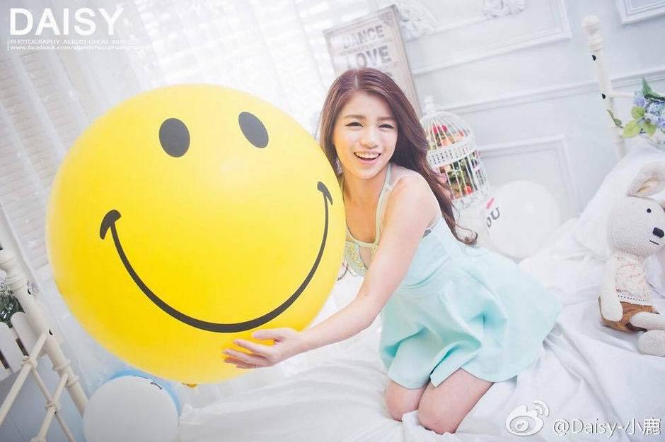 清纯甜美女神林小鹿Daisy美照合集