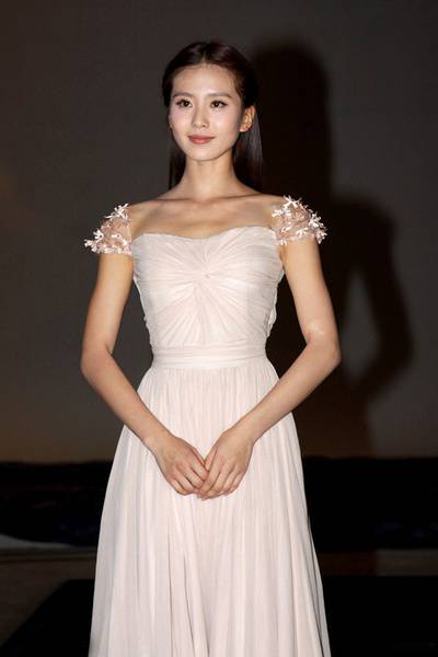 长发女生明星刘诗诗图片小清新风格赏析