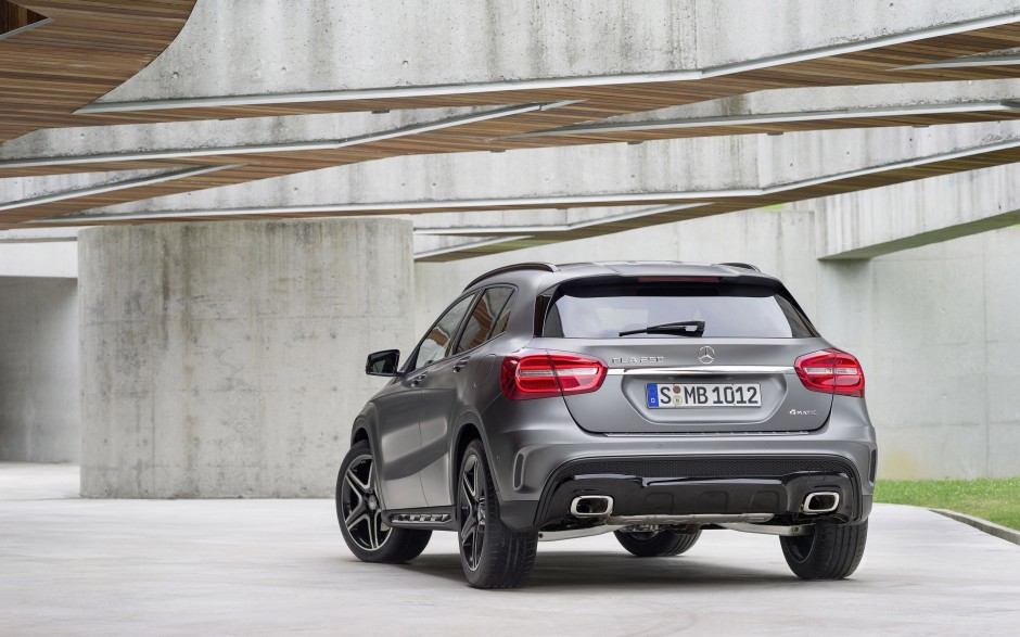 2014款奔驰GLA汽车高清图片