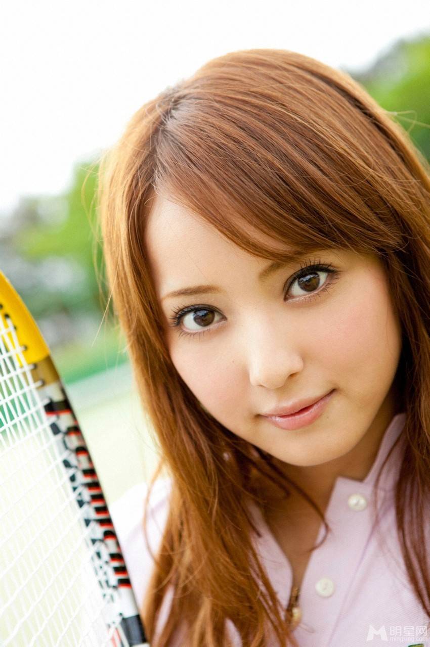 日本超人气美女佐佐木希清新户外照