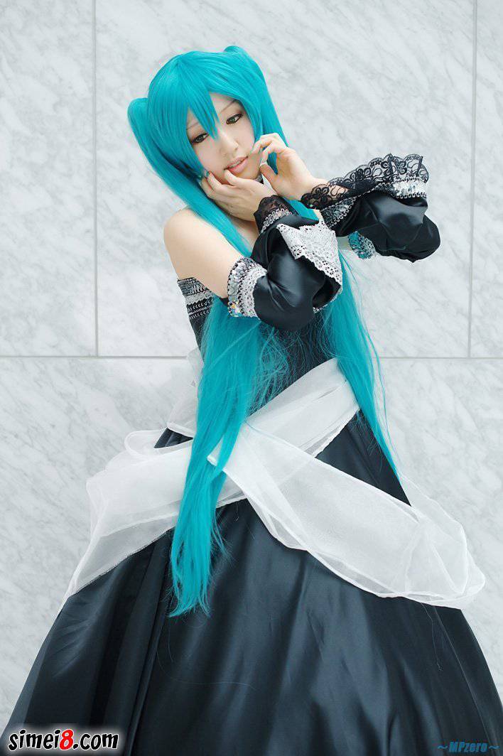 非主流版初音未来cosplay图片欣赏