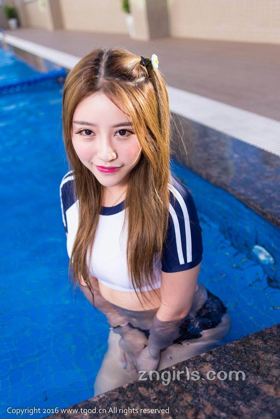 傲人双乳清新小美女jill_静儿高清旅拍写真