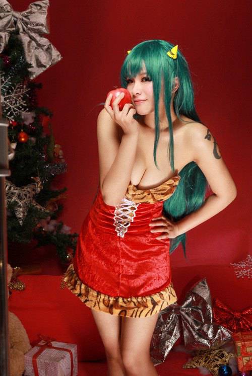 性感cos《福星小子》拉姆真人写真