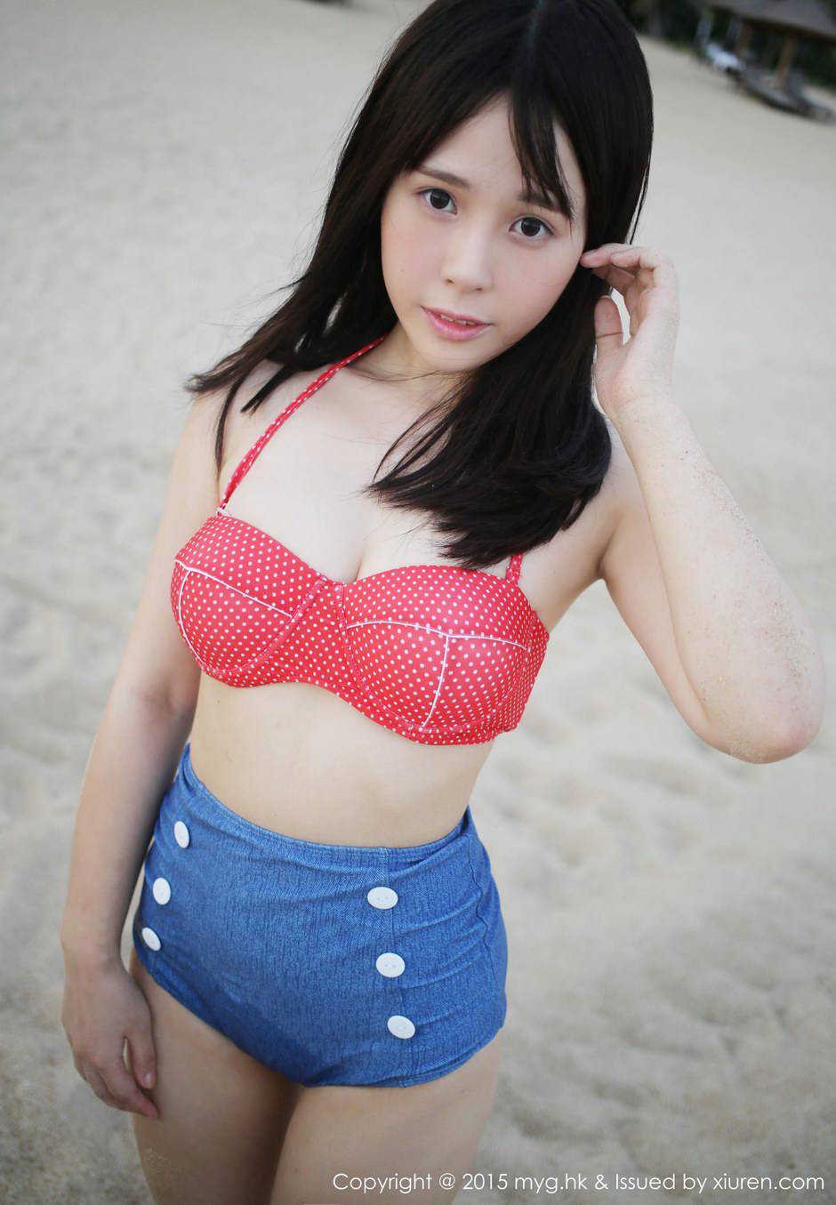 美媛馆童颜萝莉Evelyn艾莉户外清凉写真