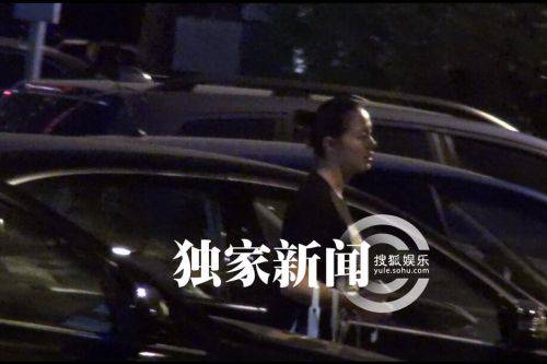 王力可深夜与男友开房 酒店房满无奈离开(7)