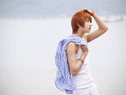 个性男生图片背影或侧脸