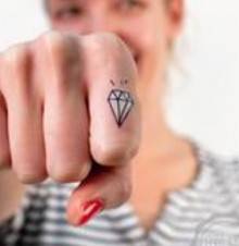 女生手指钻石纹身图案大全清新唯美